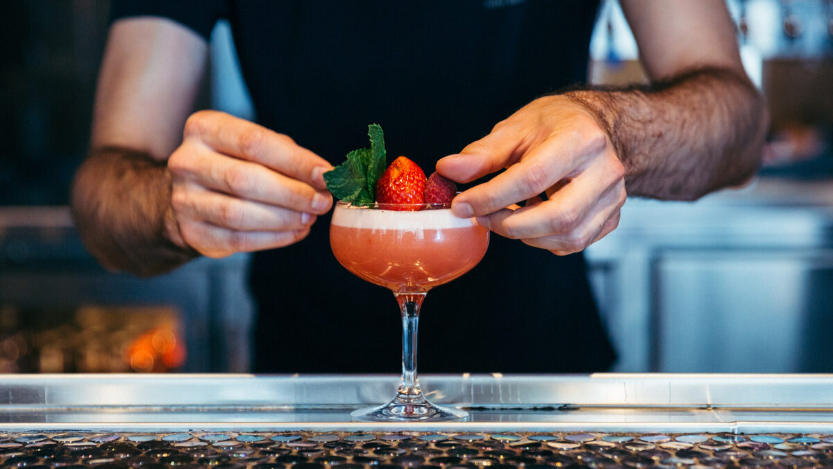 EDS: Prospect Lounge - Craft Cocktails